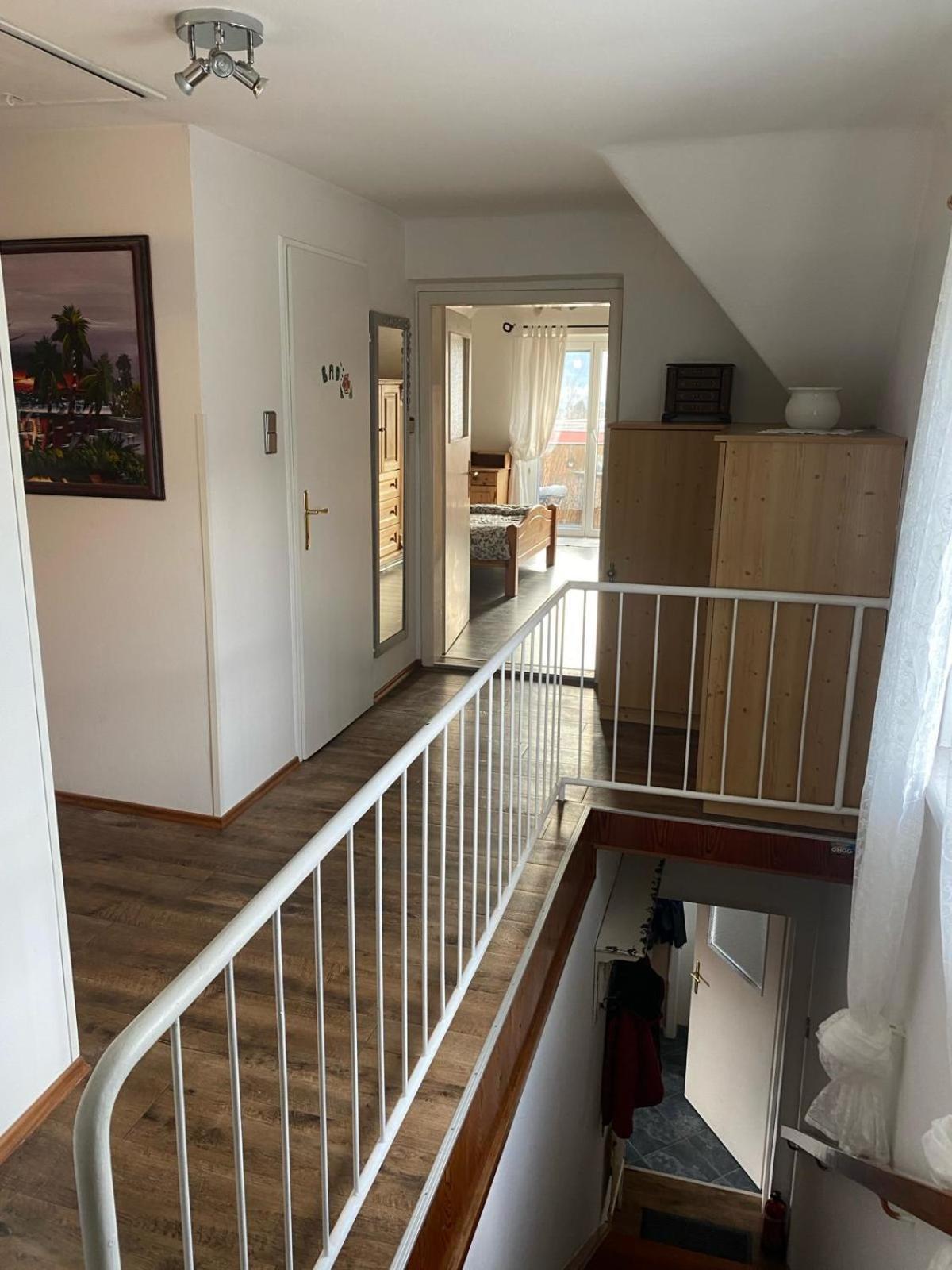 Schoenes Apartment Mit Aussicht Ueber Graz Esterno foto
