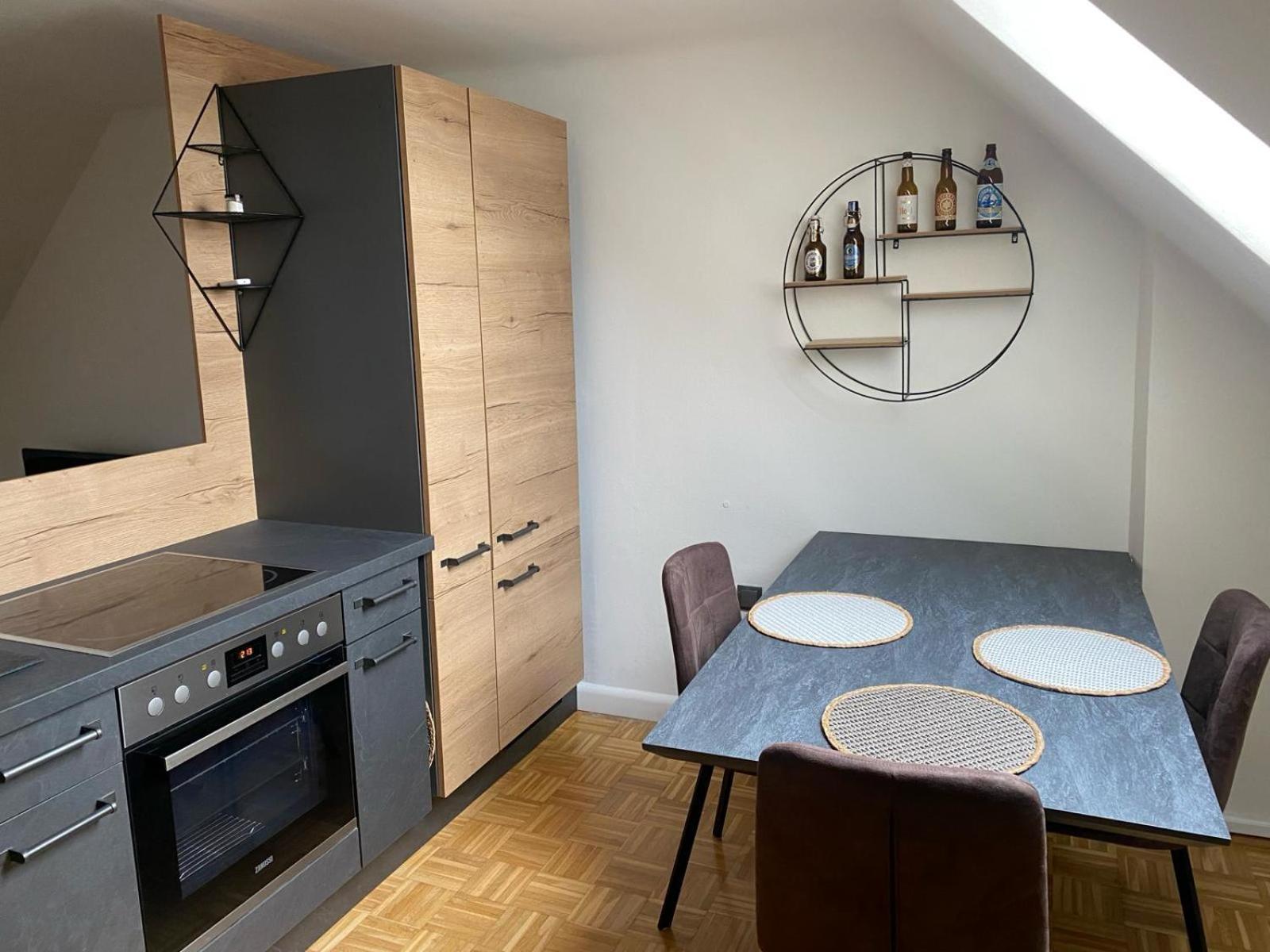 Schoenes Apartment Mit Aussicht Ueber Graz Esterno foto